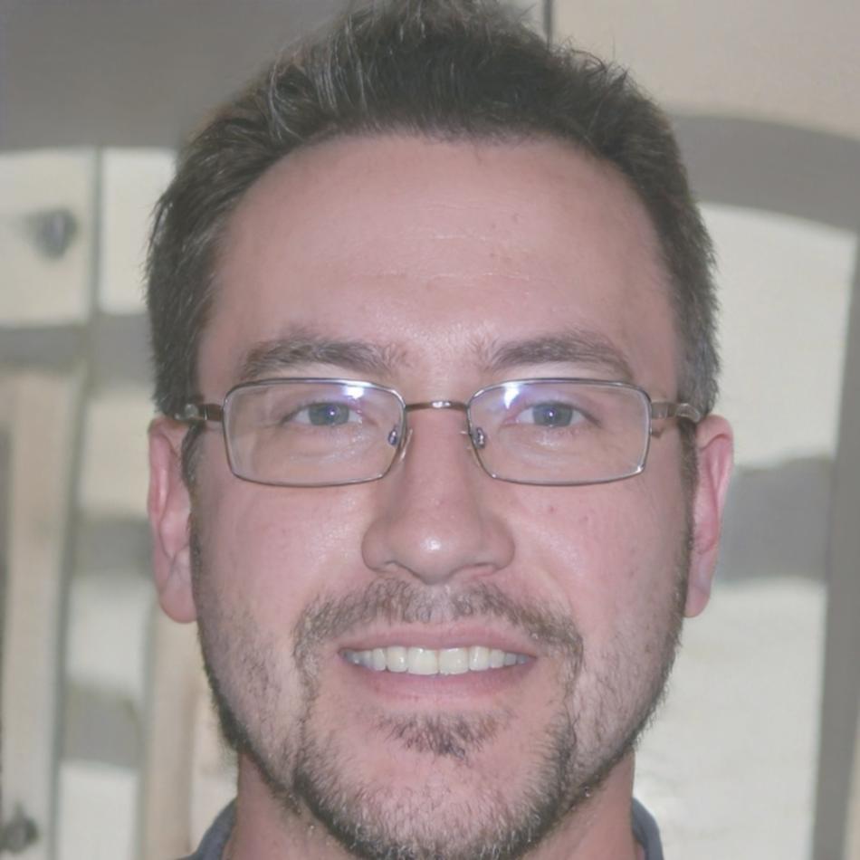 Instructor especializado en análisis financiero avanzado
